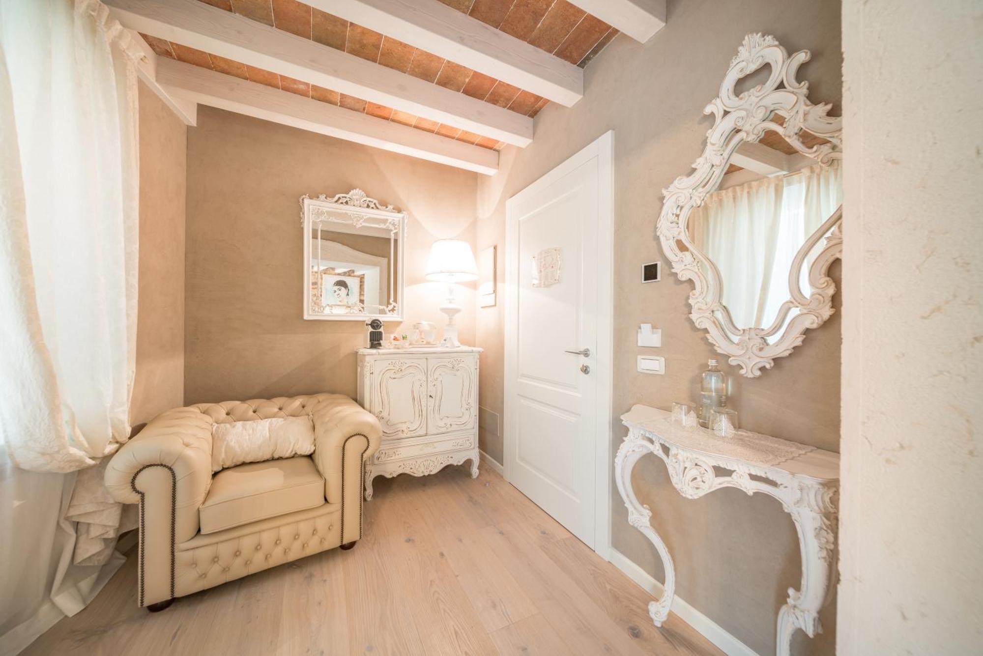 Regia Rosetta - Royal Borghetto Bed & Breakfast 3*
