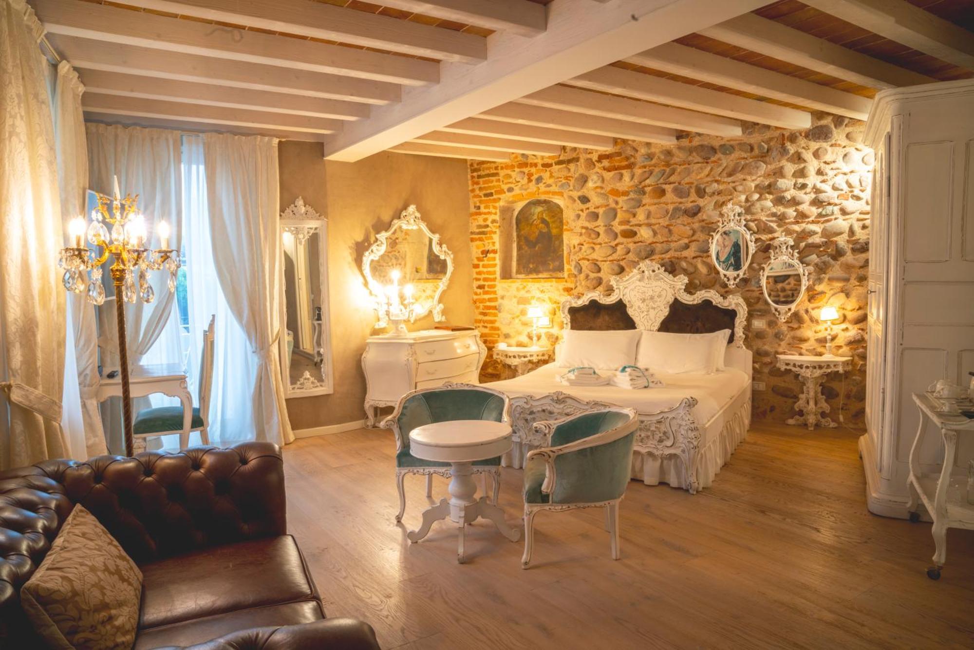 Regia Rosetta - Royal Borghetto Bed & Breakfast 3*