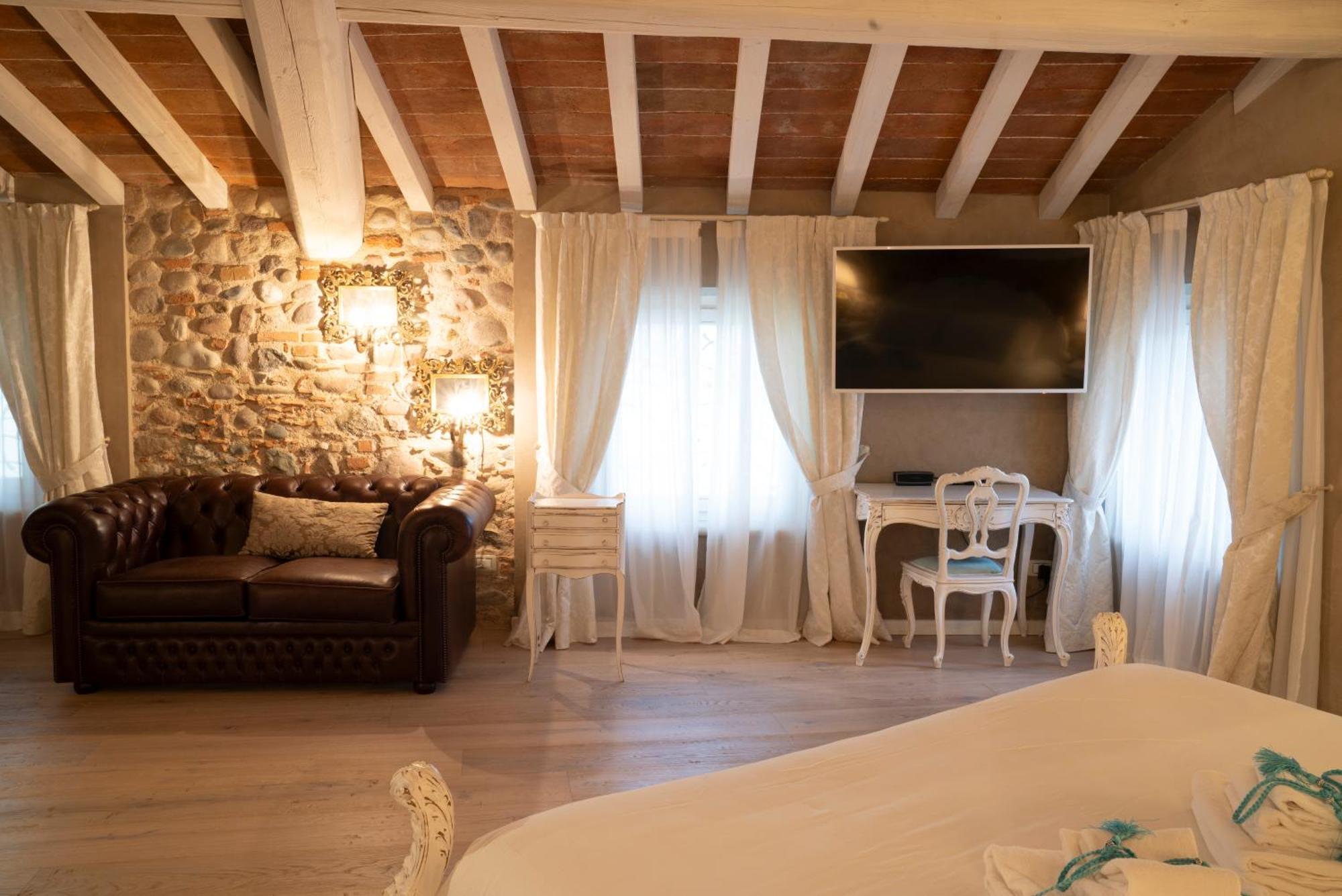 Regia Rosetta - Royal Borghetto Bed & Breakfast 3*