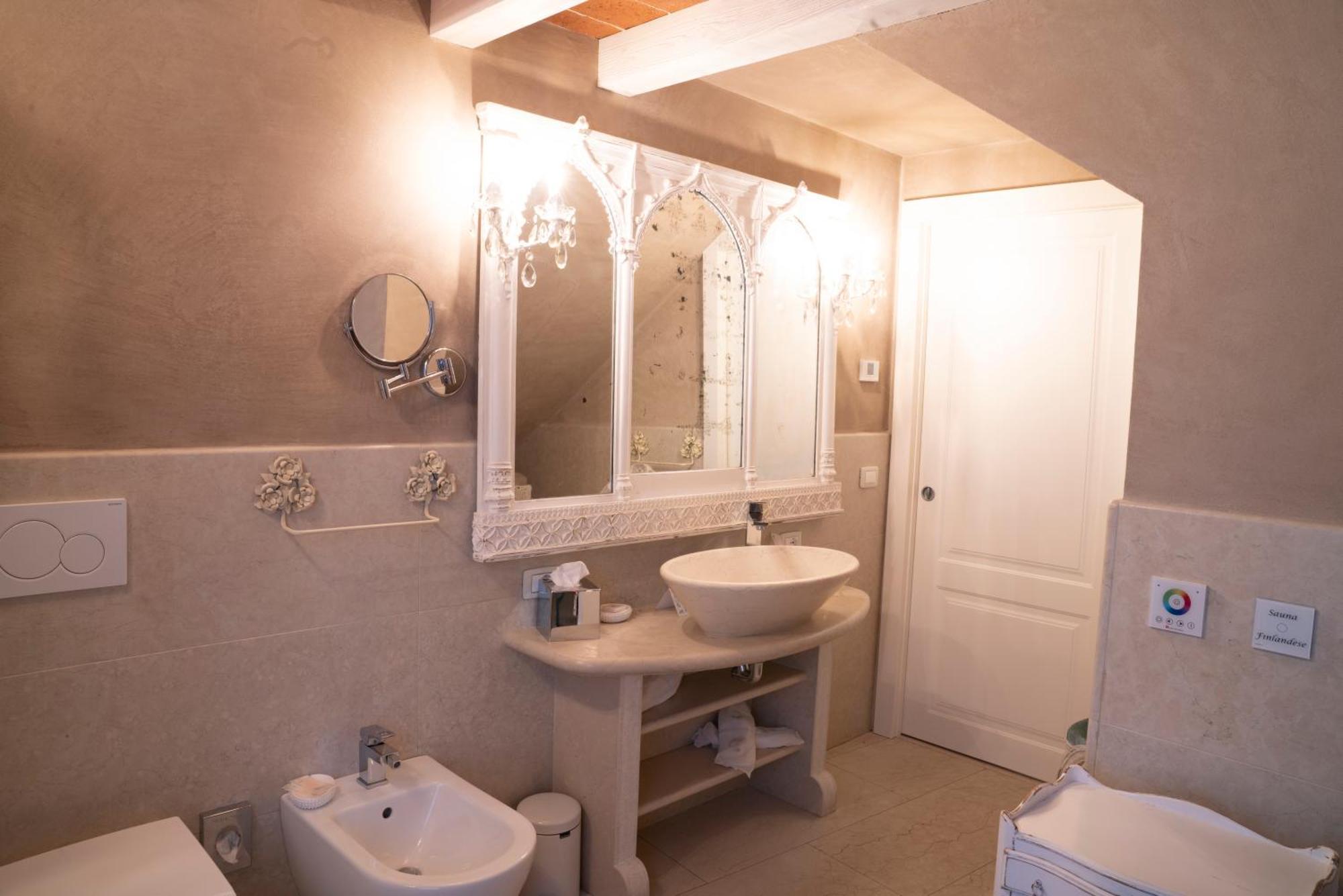 Regia Rosetta - Royal Borghetto Bed & Breakfast