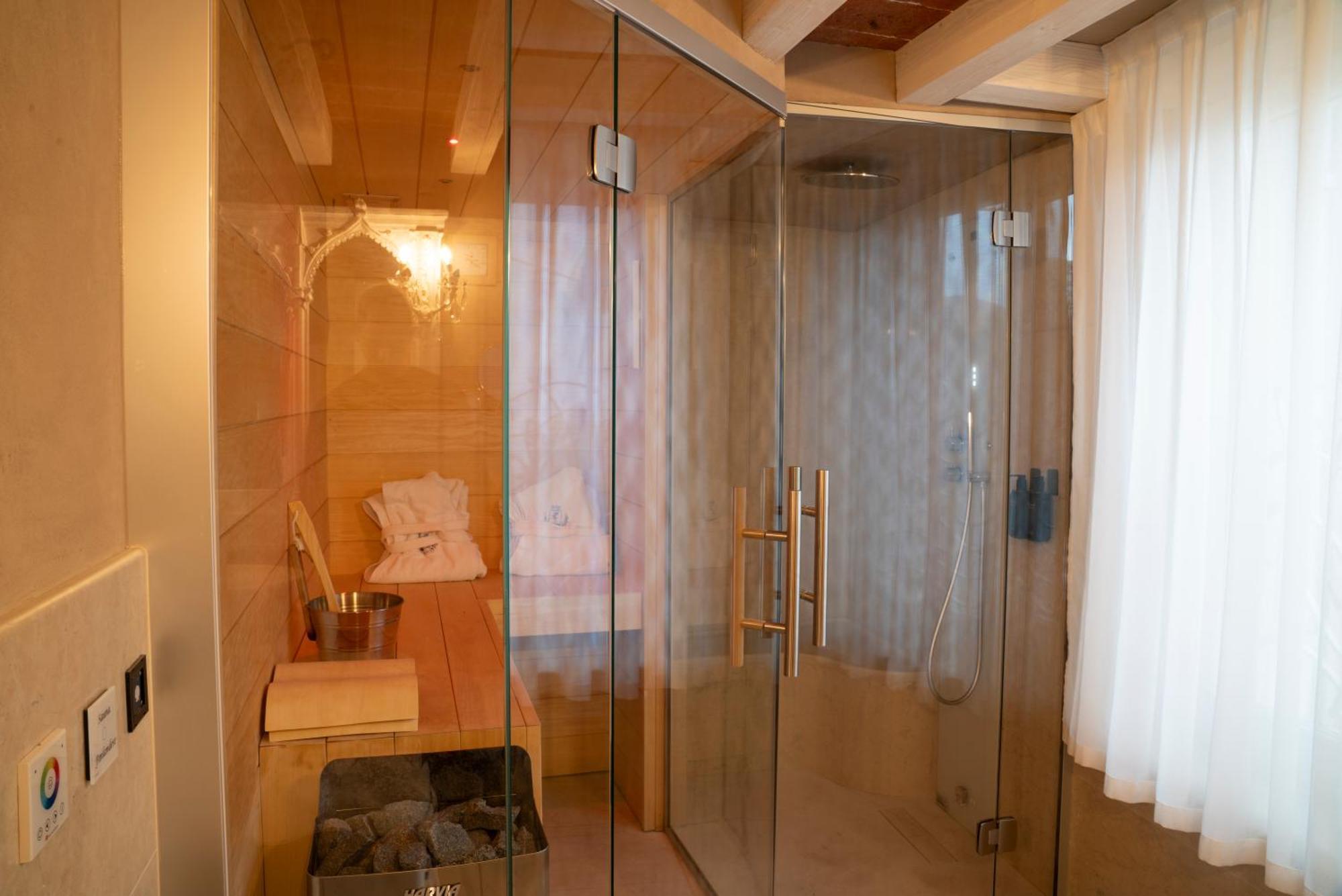 Regia Rosetta - Royal Borghetto Bed & Breakfast 3*